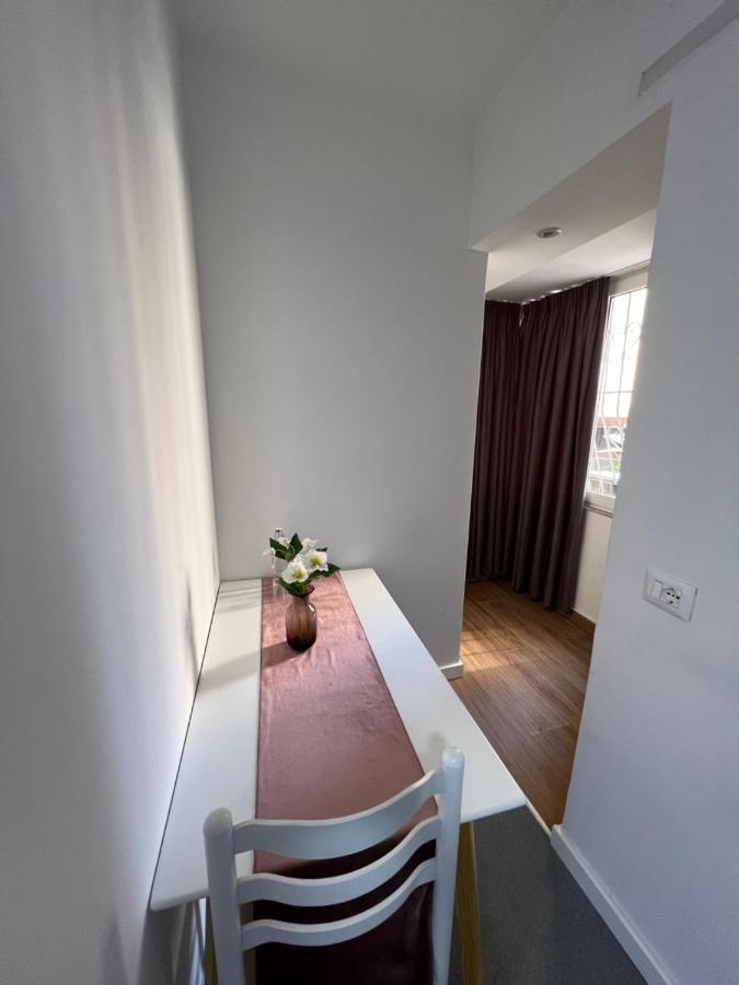 Skenderbej Rooms Tirana Exterior photo
